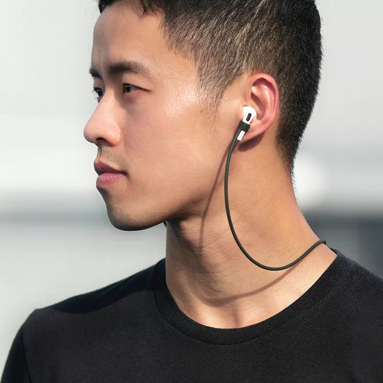 Чехол Uniq Vencer Silicone с карабином и ремешком для AirPods Pro 2 Зелёный
