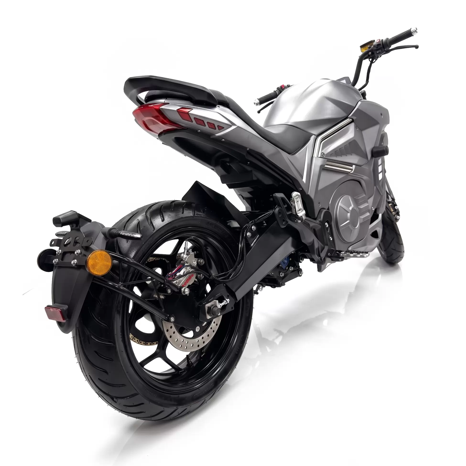 Электромотоцикл Ducati Diavel 2026, Серебристый, 8 кВт, аккумулятор 120 А·ч