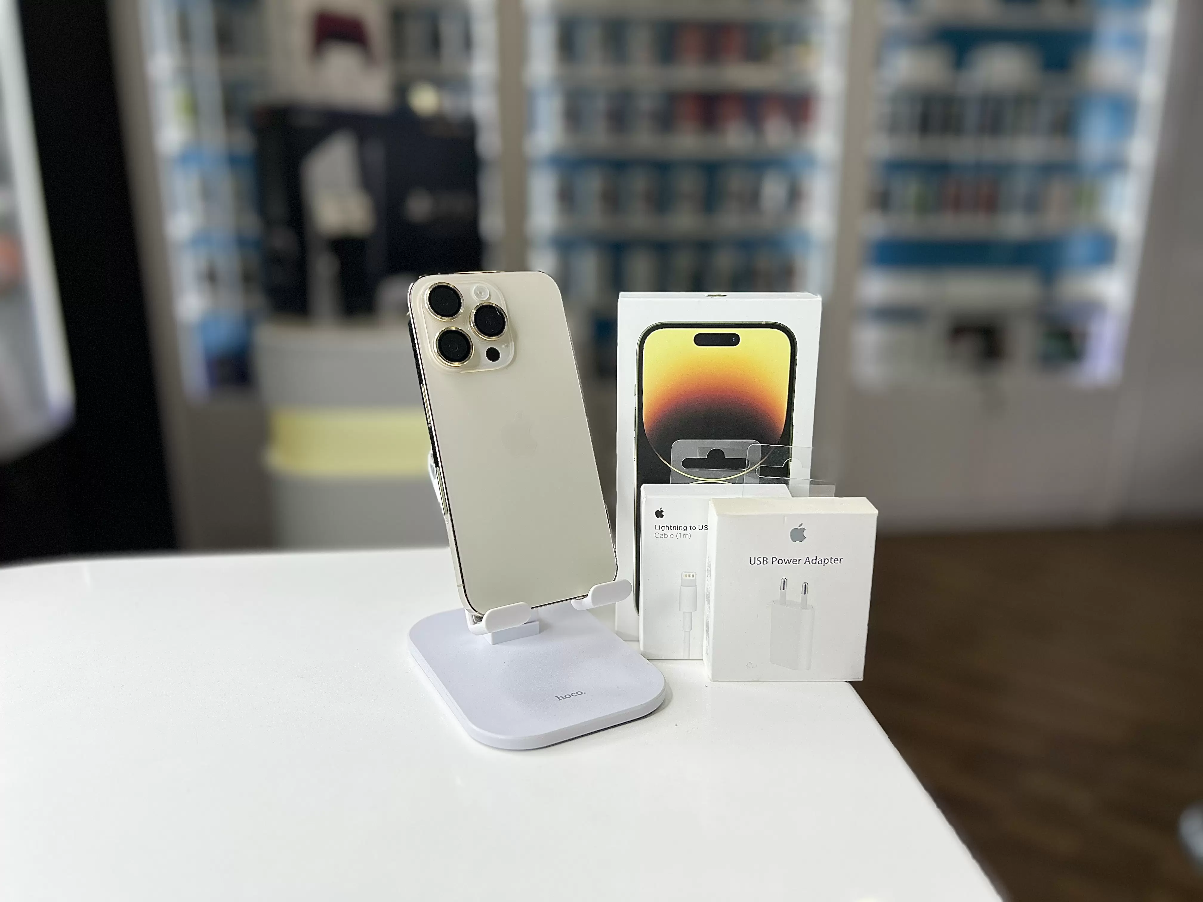 - Смартфон Apple iPhone 14 Pro, Золотой, 256 ГБ / 4702*