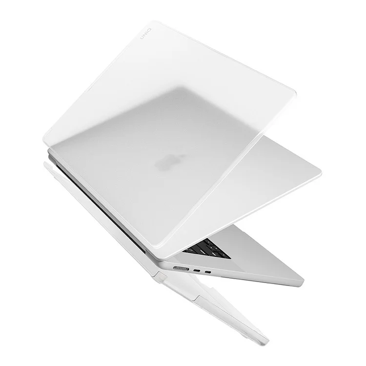 Чехол Uniq HUSK Pro Claro для MacBook Air 13 (2022 M2) Матовый прозрачный