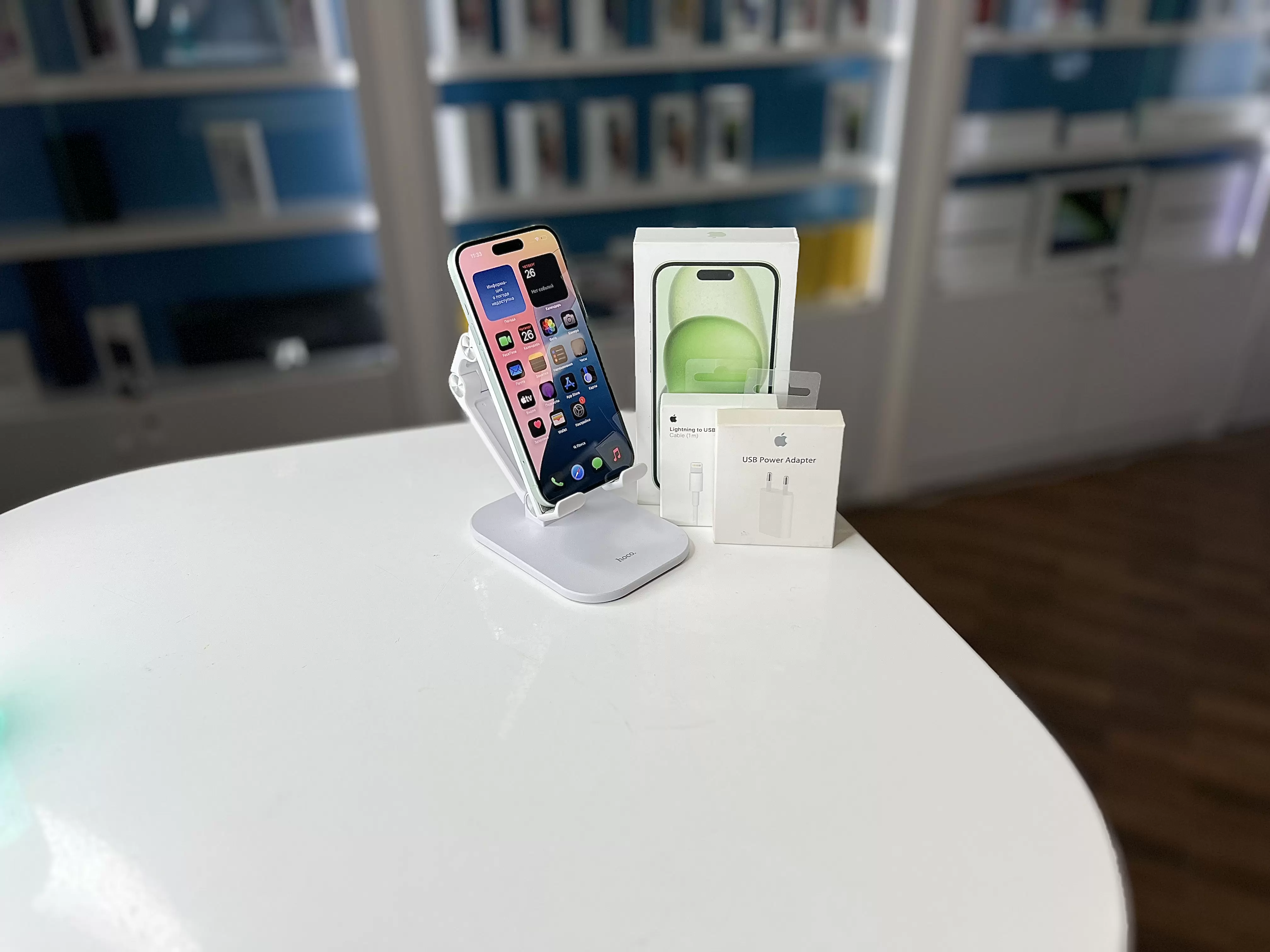 Смартфон Apple iPhone 15, Зелёный, 128 ГБ / 2019*