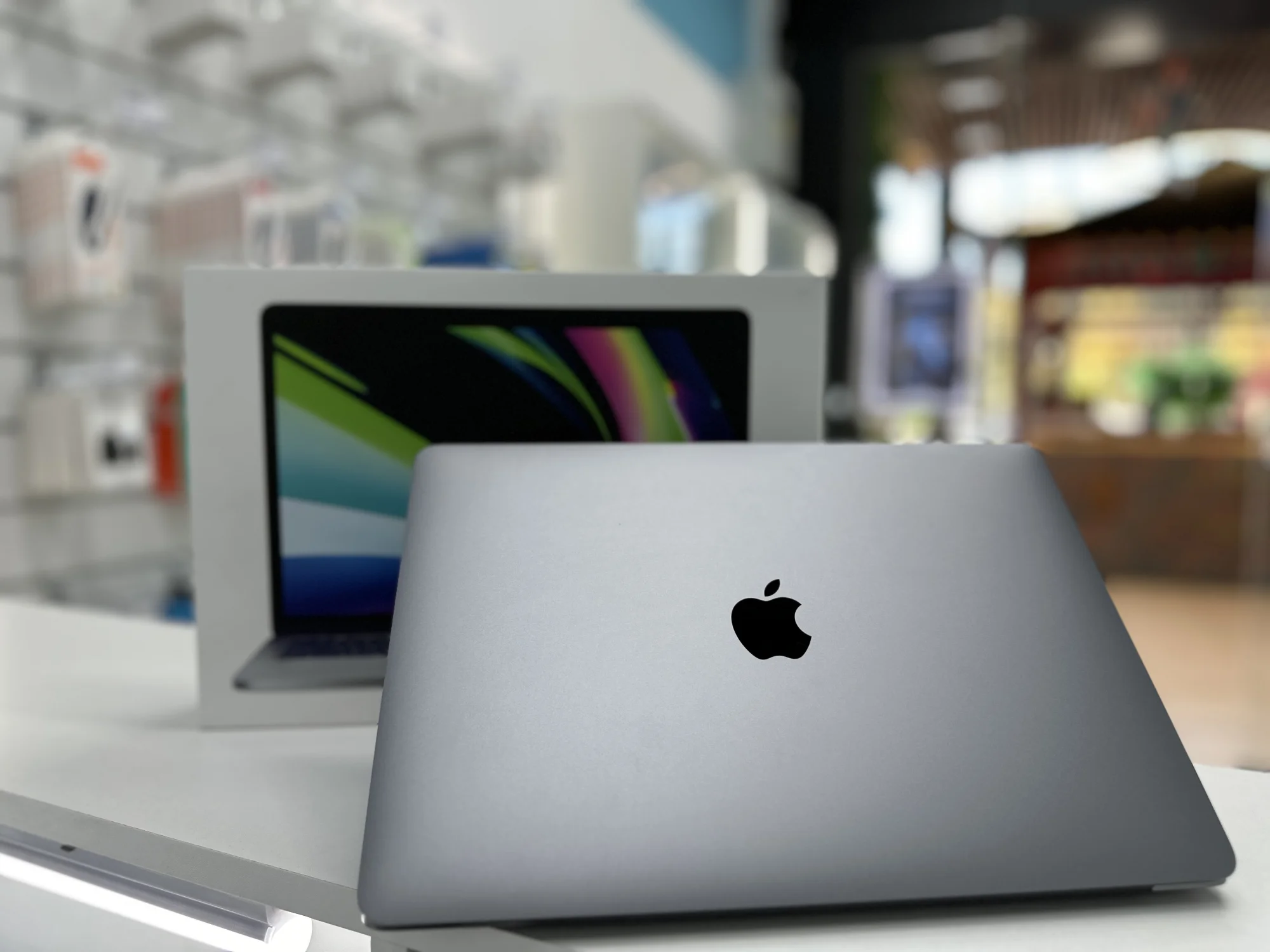 Ноутбук Apple MacBook Pro 13 M2 2022, тёмно-серый (Space Grey), 8/256 ГБ / 2N7W* Ноутбук Apple MacBook Pro 13 M2 2022, тёмно-серый (Space Grey), 8/256 ГБ / 2N7W*