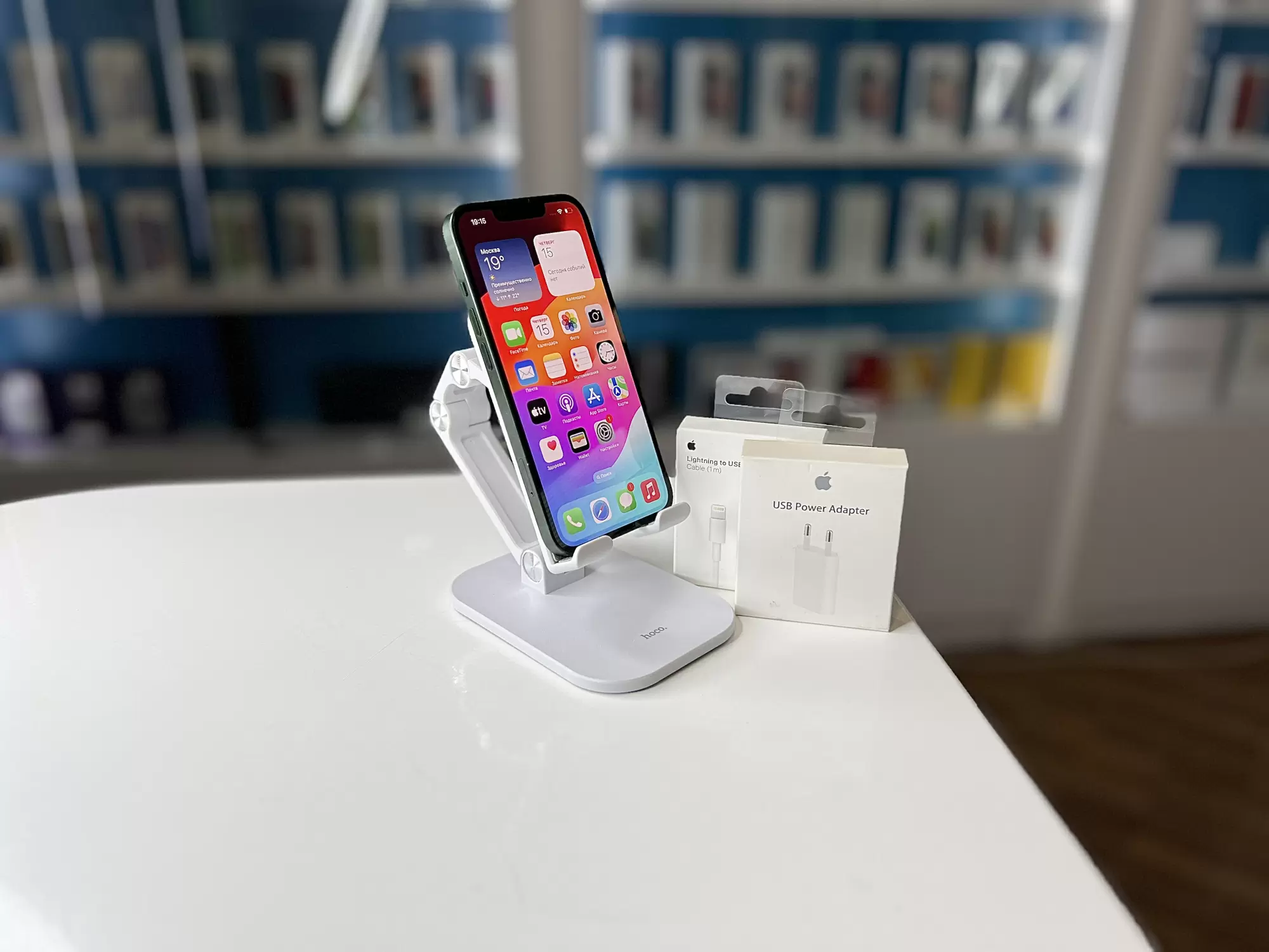 - Смартфон Apple iPhone 13, Зелёный, 128 ГБ / 2976*