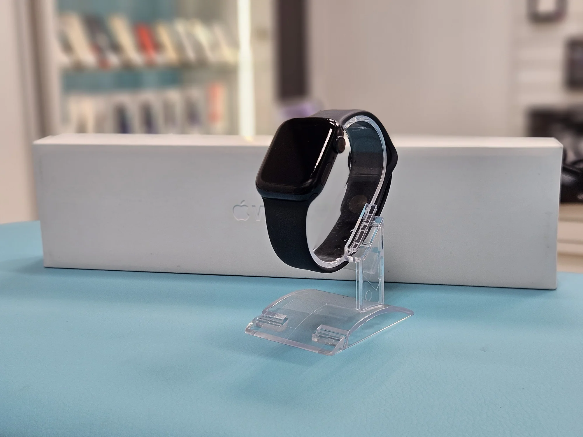 Умные часы Apple Watch S7, чёрный, 41 мм / 16RT*