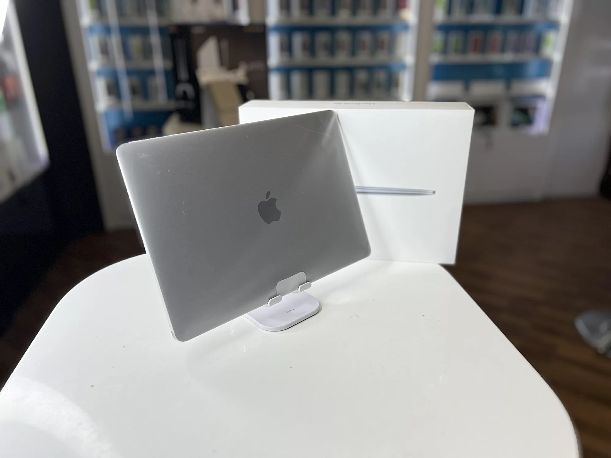 Ноутбук Apple Macbook Air 13 2020 M1, Серый космос, 8/256ГБ / 1WFV**