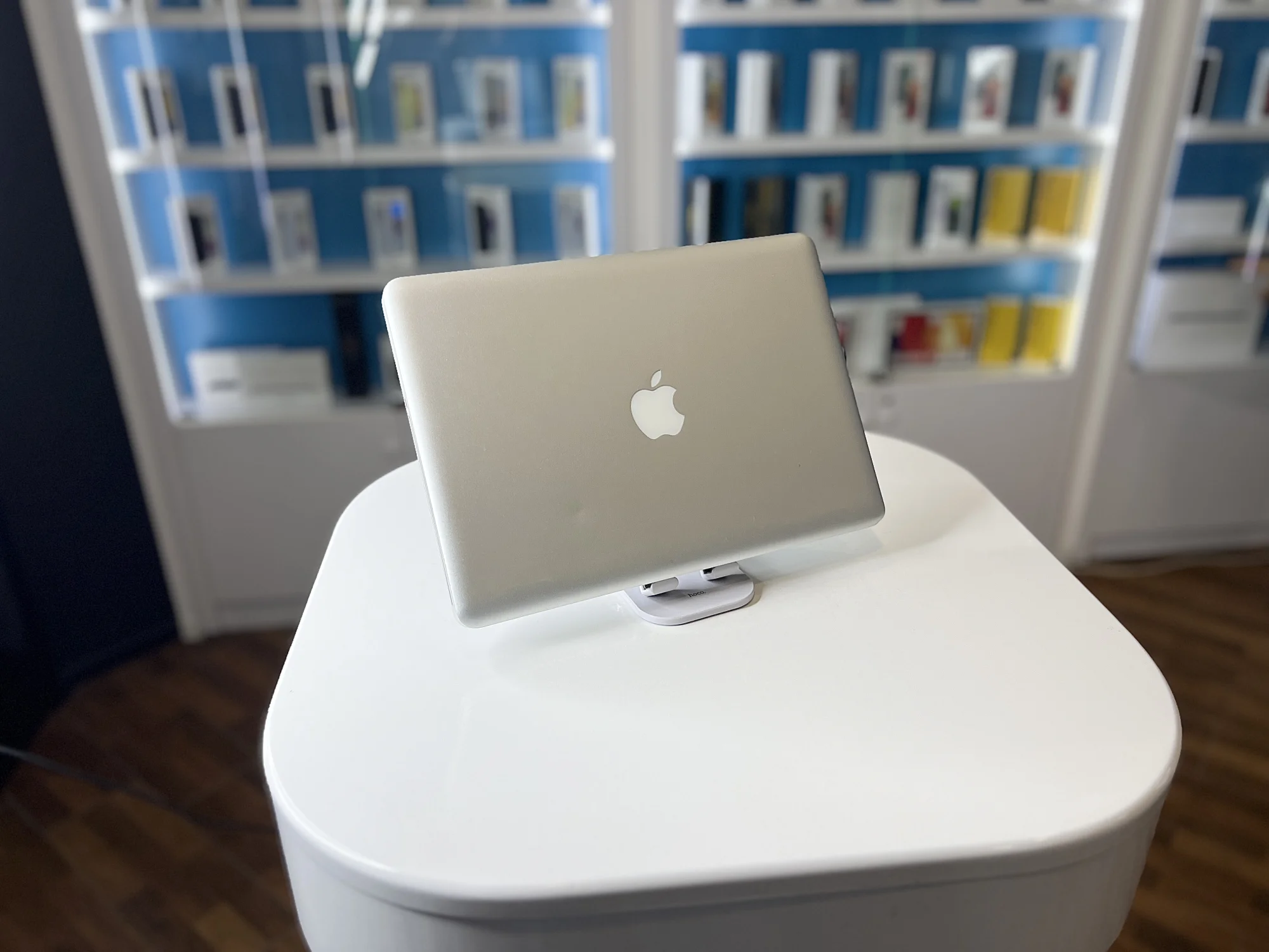 Ноутбук Apple MacBook Pro 15 2009, Core 2 Duo, серебристый, 4/512 ГБ / U642* Ноутбук Apple MacBook Pro 15 2009, Core 2 Duo, серебристый, 4/512 ГБ / U642*