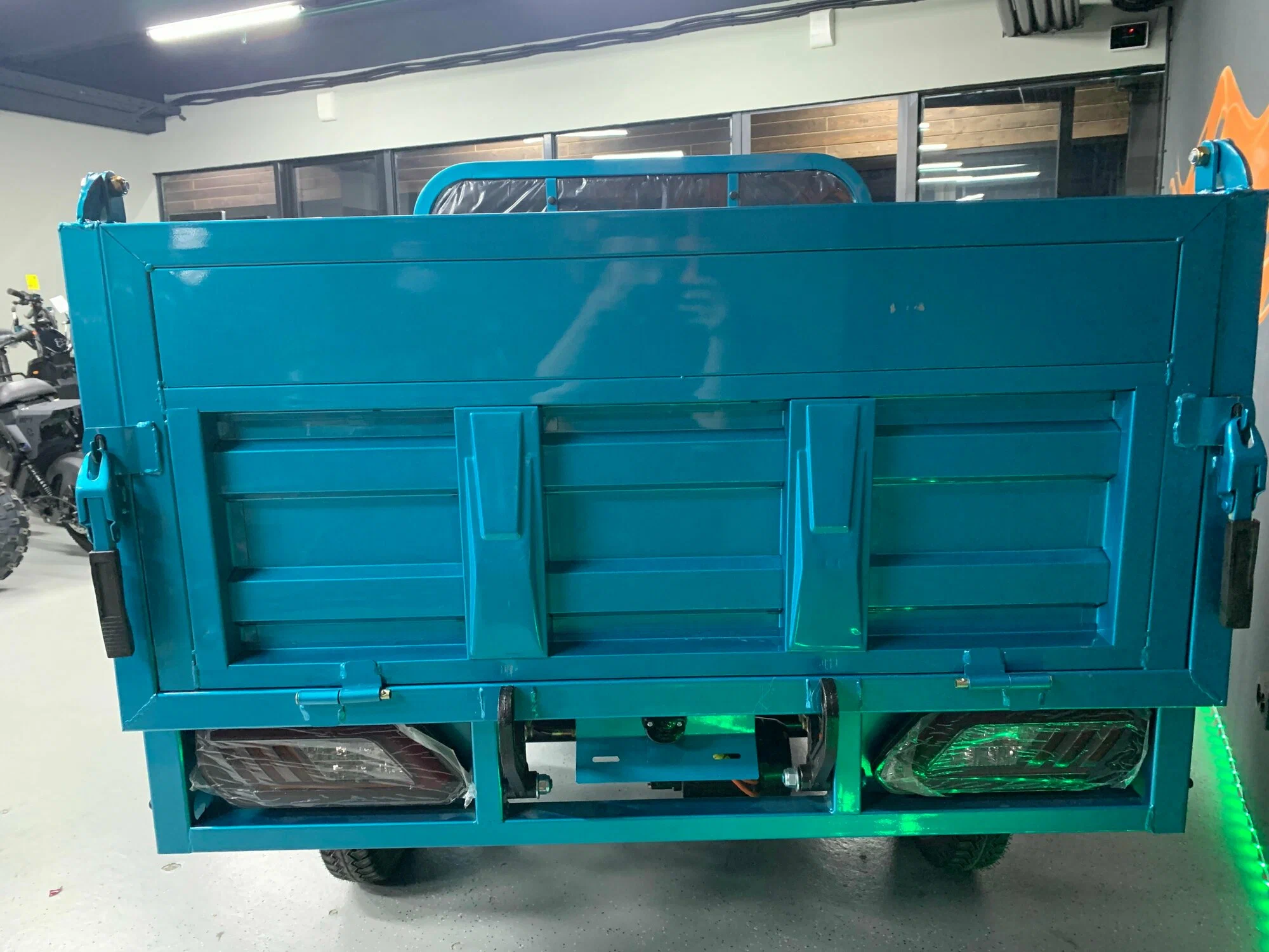 Электроскутер грузовой IKINGI Q-30 Электроскутер грузовой IKINGI Q-30