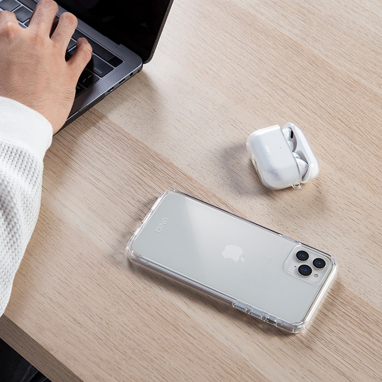 Чехол Uniq Glase TPU с карабином для AirPods Pro 2 Прозрачный