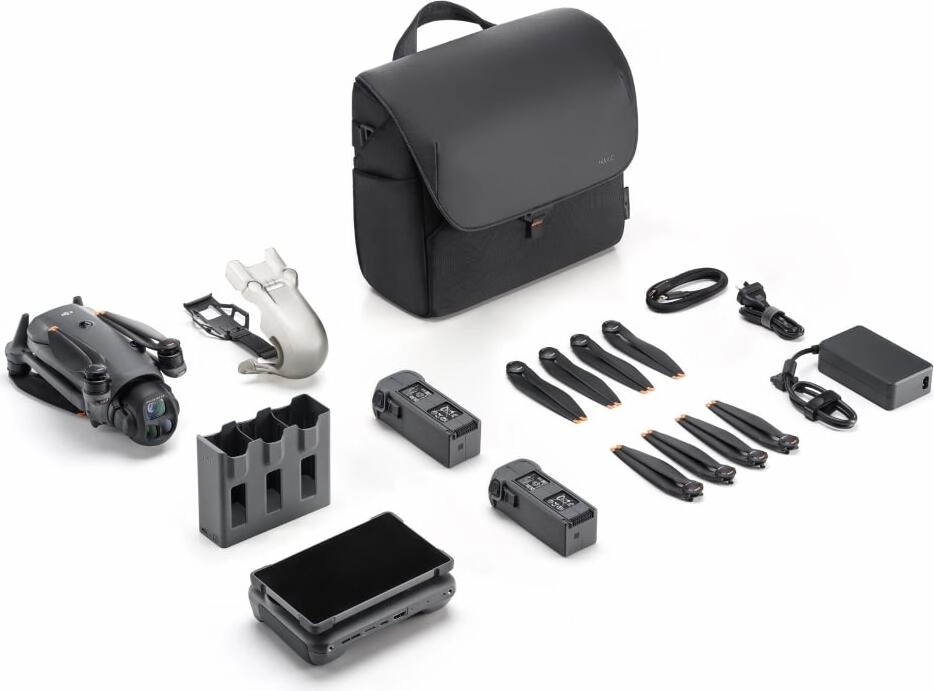 Квадрокоптер DJI Mavic 4 Pro 512 ГБ Creator Combo (с пультом RC Pro 2) Квадрокоптер DJI Mavic 4 Pro 512 ГБ Creator Combo (с пультом RC Pro 2)