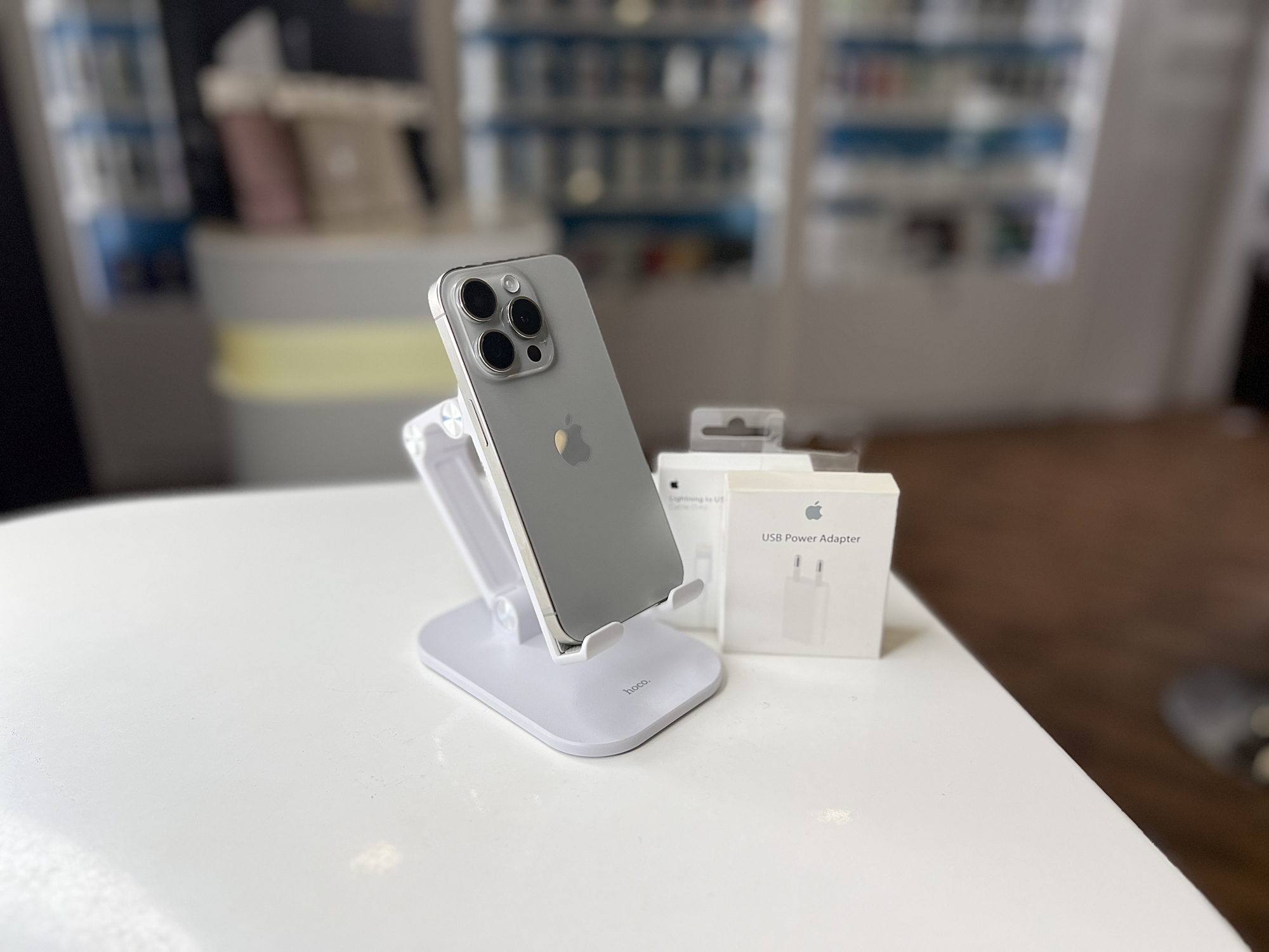 Смартфон Apple iPhone 15 Pro, Натуральный титан, 1024Пb / 1601**