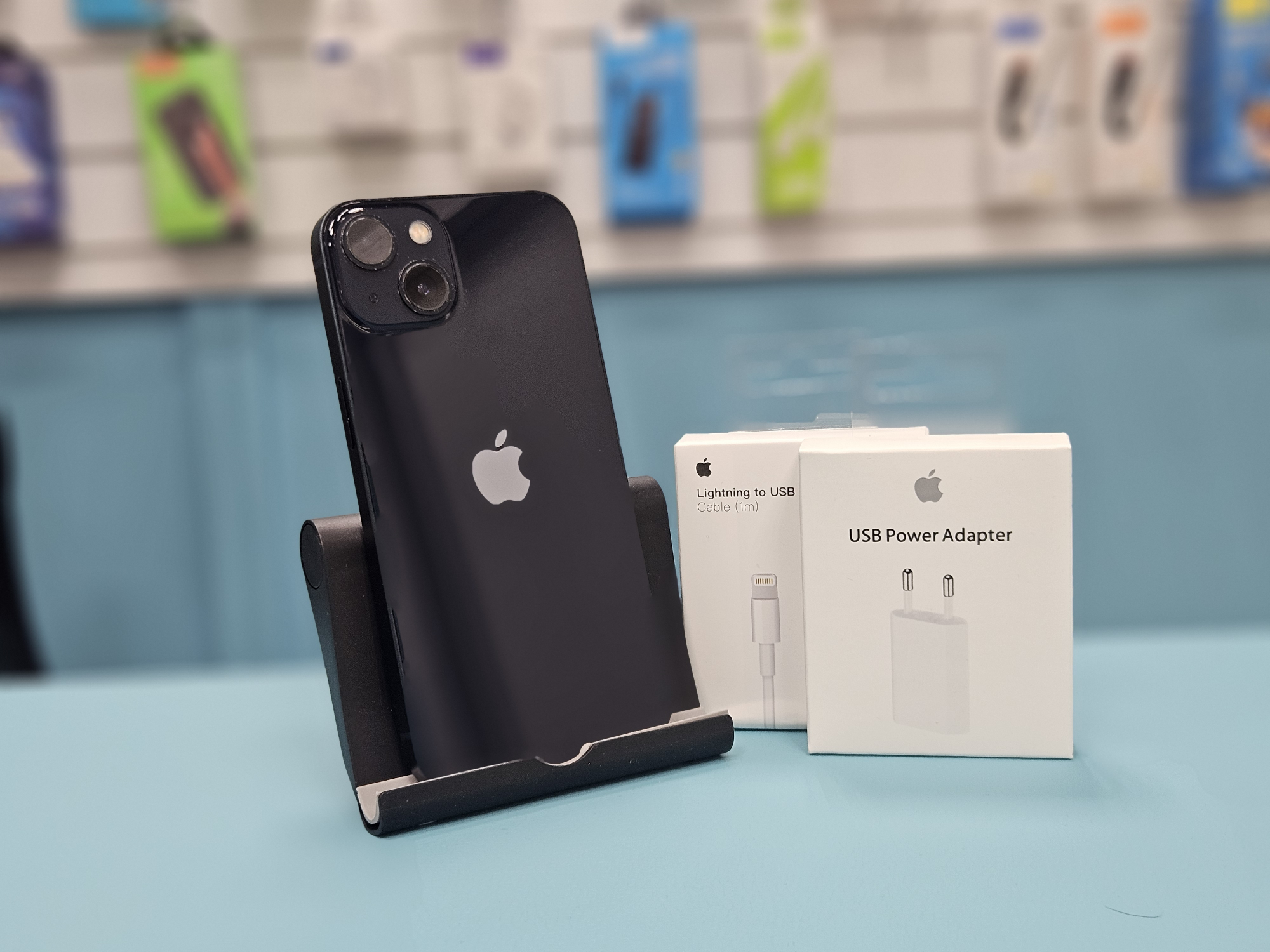 Смартфон Apple iPhone 13, Тёмная ночь, 128 ГБ / 3533*
