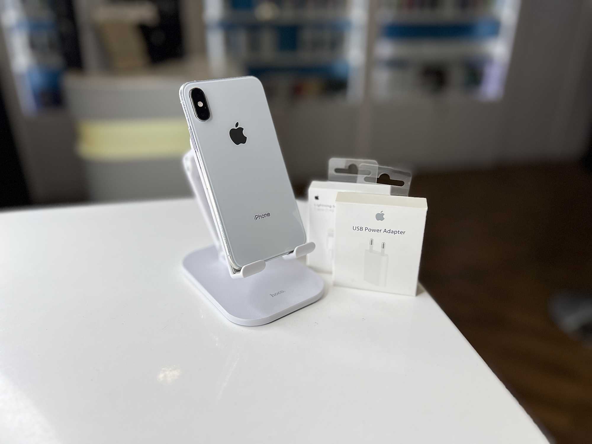 Смартфон Apple iPhone Xs, серебристый, 64 ГБ / 0341*