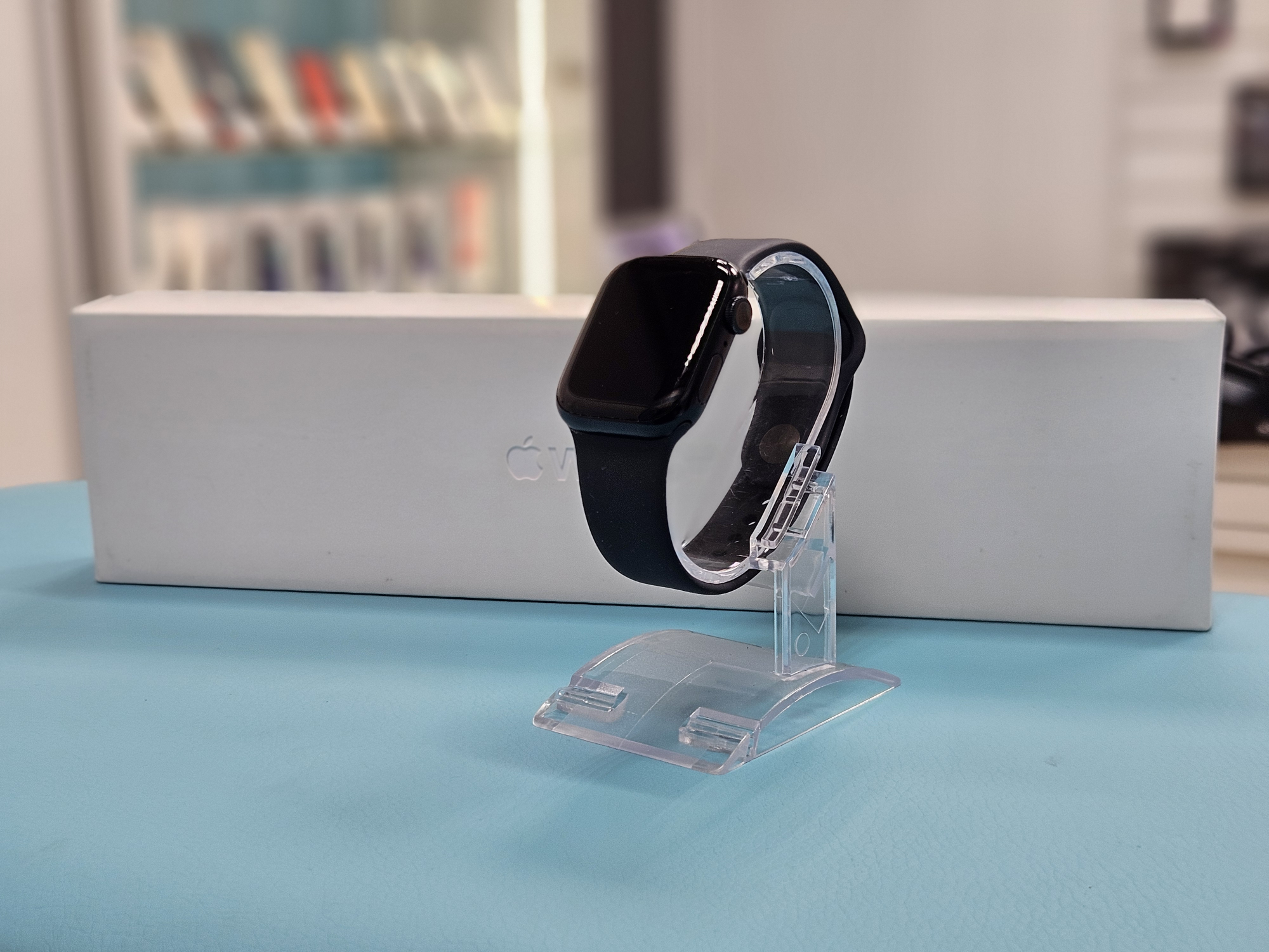 Умные часы Apple Watch S7, чёрный, 41 мм / 16RT*