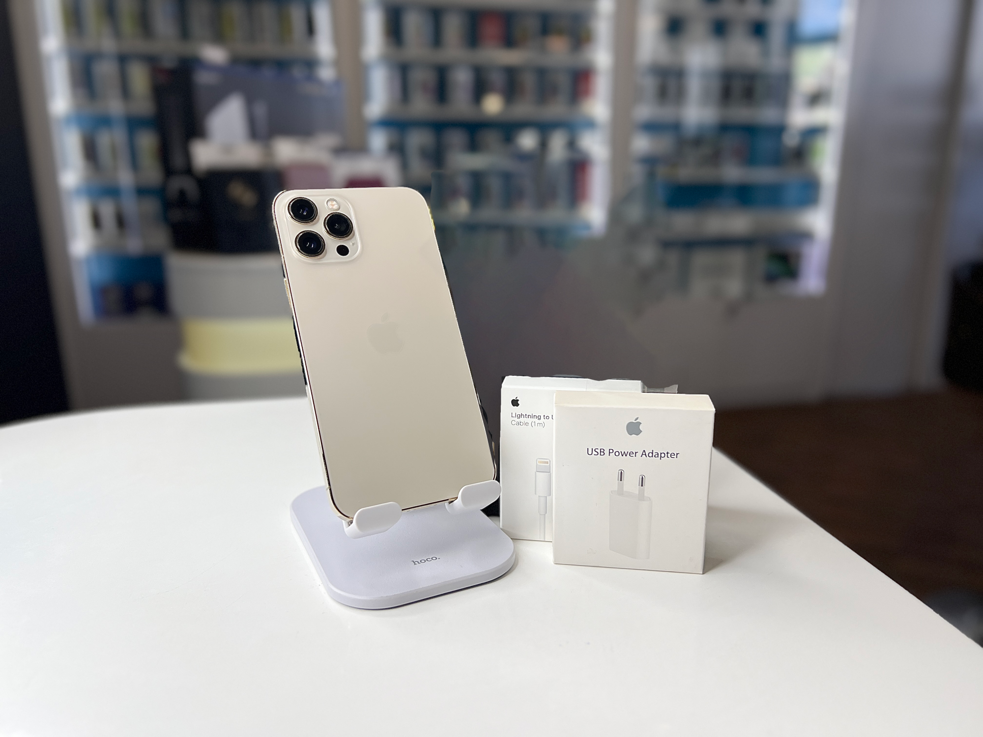 Смартфон Apple iPhone 12 Pro Max, Gold, 256Gb / 1640*