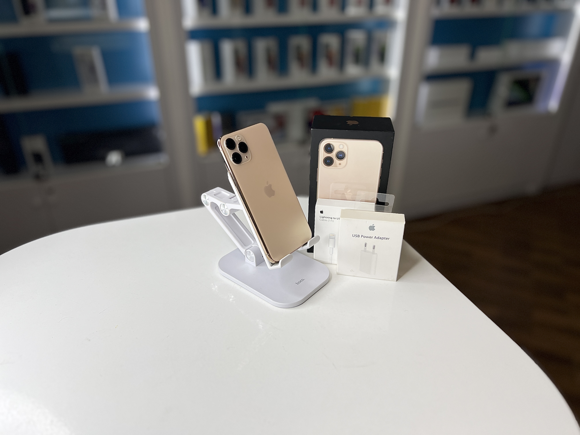 Смартфон Apple iPhone 11 Pro, Золотой, 64 ГБ / 1782*