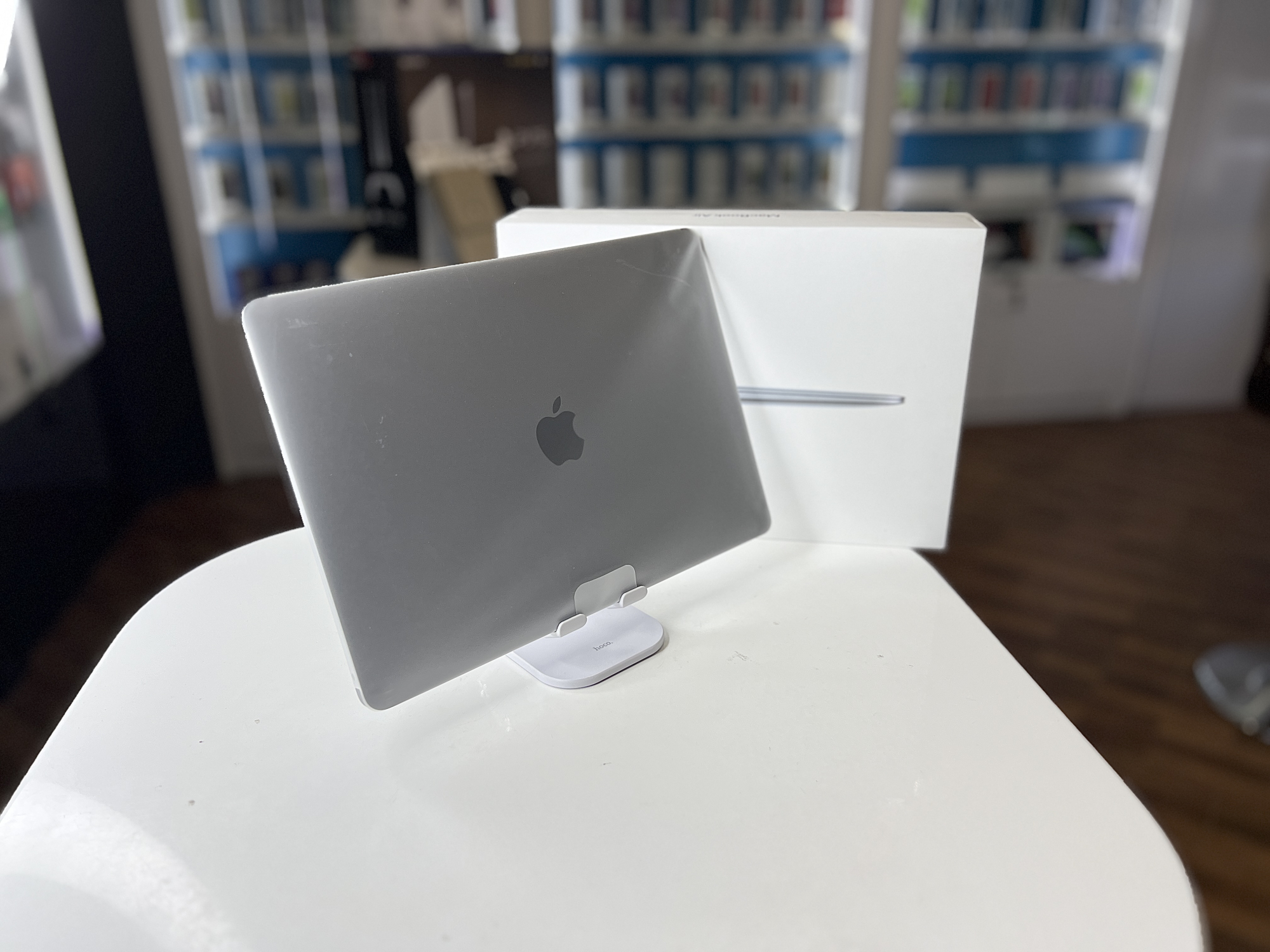 Ноутбук Apple Macbook Air 13 2020 M1, Серый космос, 8/256ГБ / 1WFV**