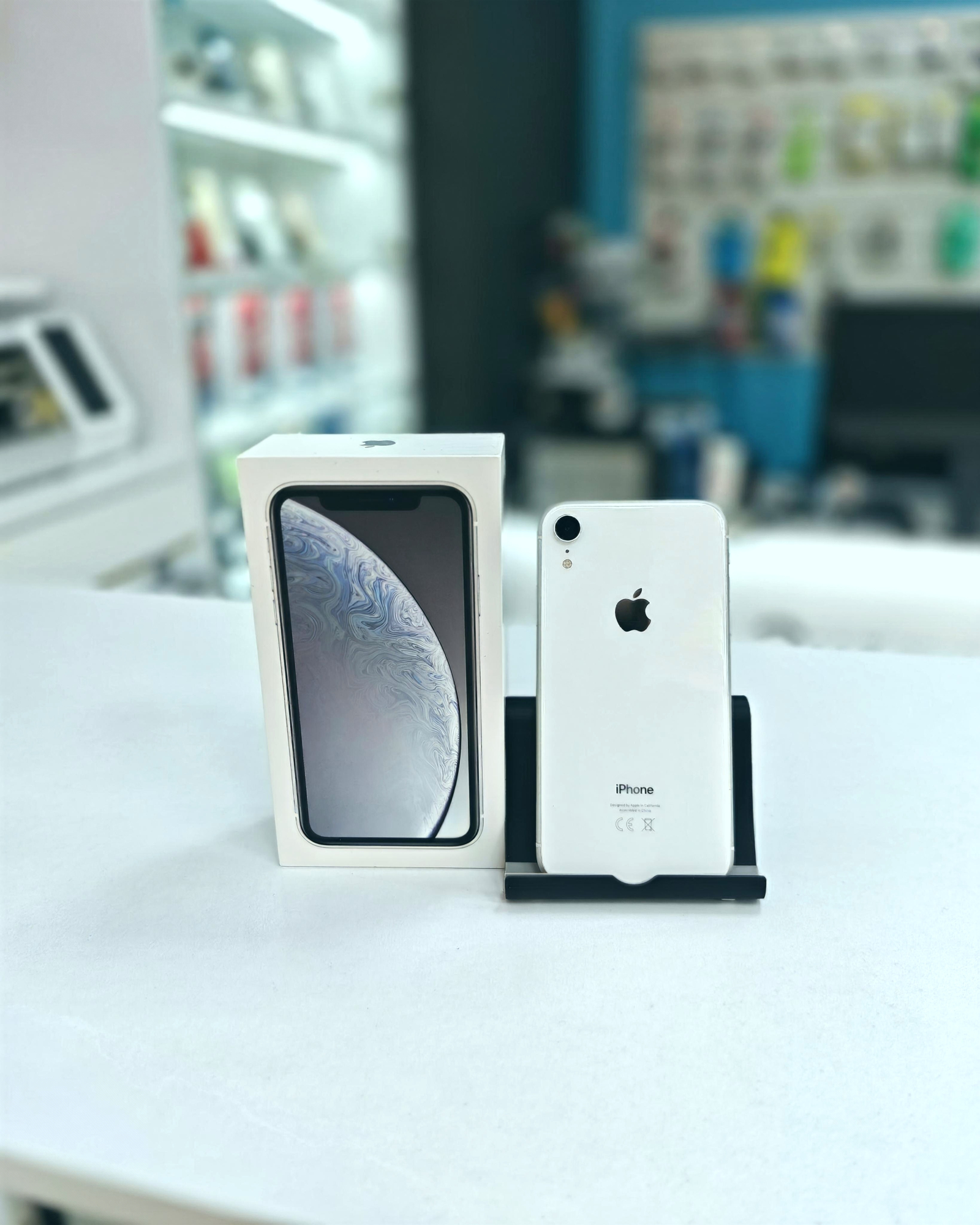 Смарфтон Apple iPhone XR, Белый, 64 ГБ / 6906*