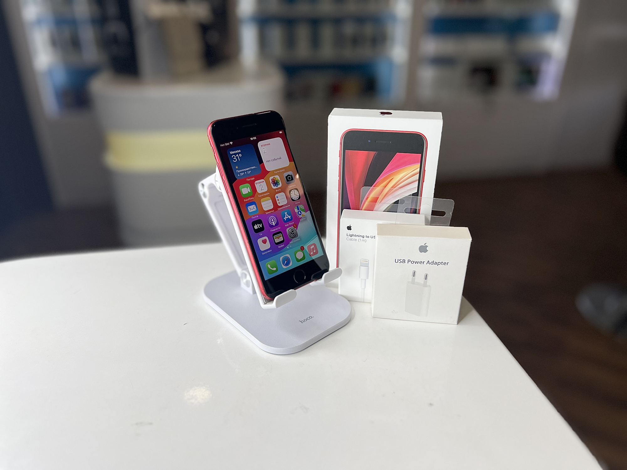 Смартфон Apple iPhone SE 2020, Красный, 64 ГБ / 3165*
